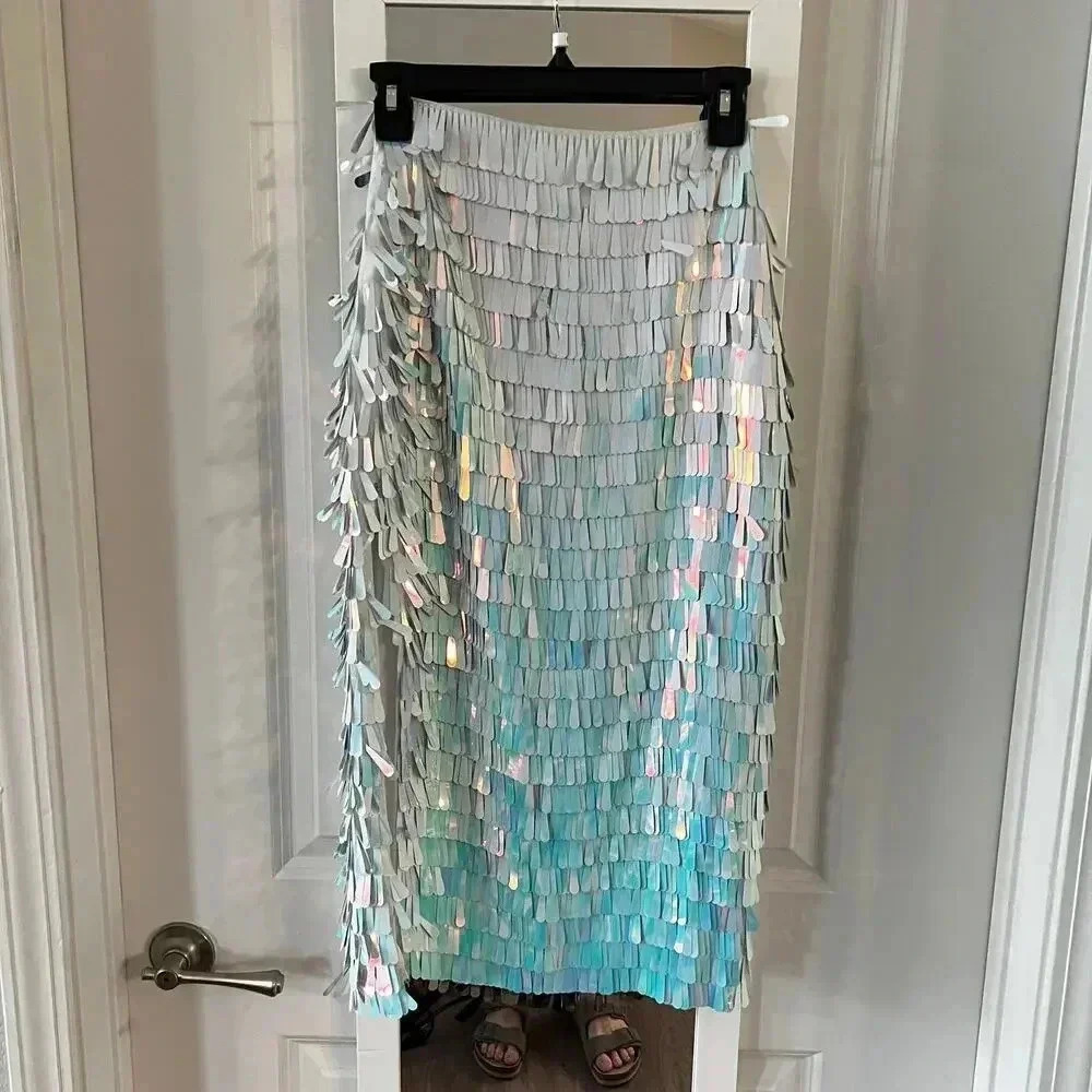 626 House of Harlow 1960 x Revolve Niven Skirt in White Iridescent - Picture 4 of 9